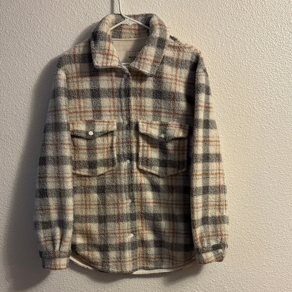 Abercrombie & Fitch Cream Sherpa Jacket
